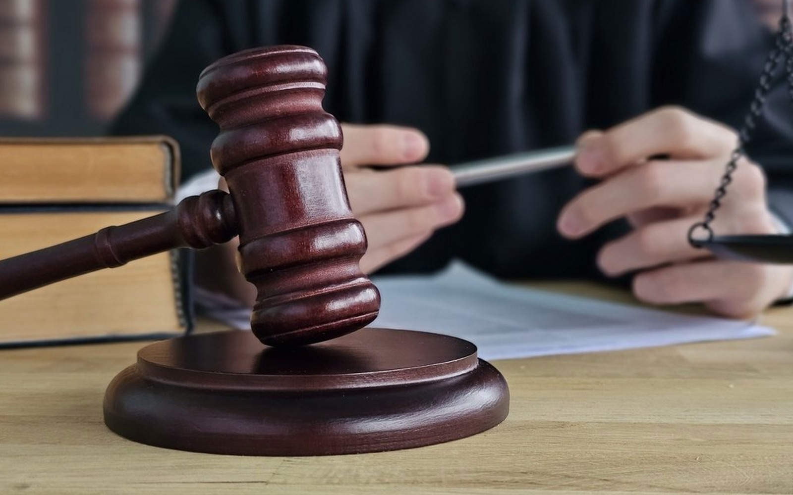 КС России решит, отвечают ли маркетплейсы за контрафакт на платформе