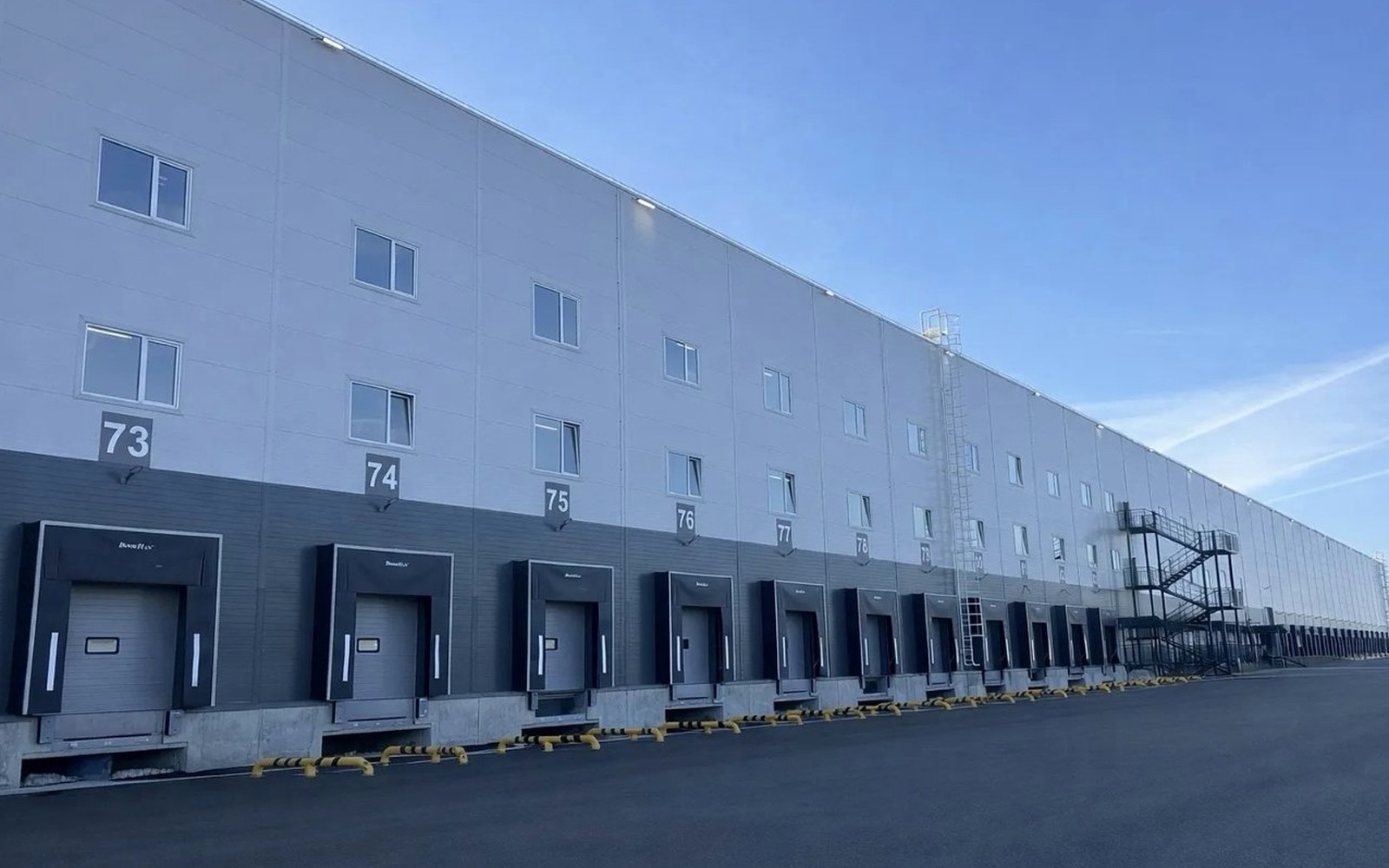 Ozon открыл фулфилмент-центр в Кузбассе за 5 млрд рублей