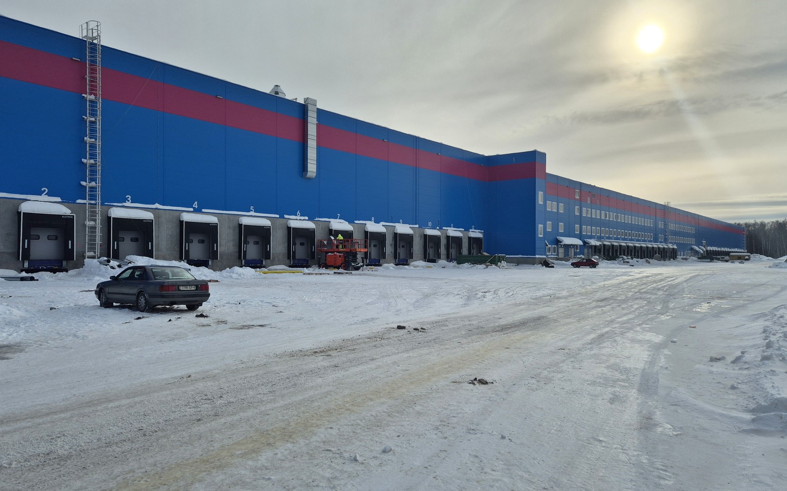 Ozon открыл фулфилмент-центр в Нижнем Новгороде