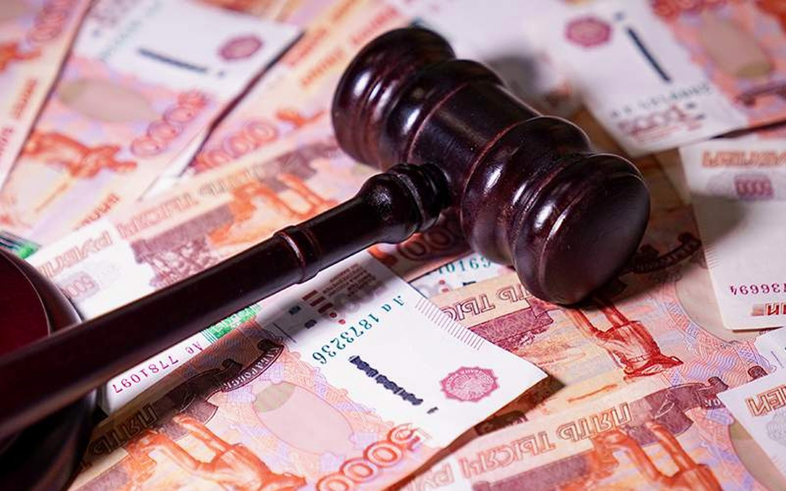 Суд обязал маркетплейс вернуть 139 000 рублей за заказ ребёнка