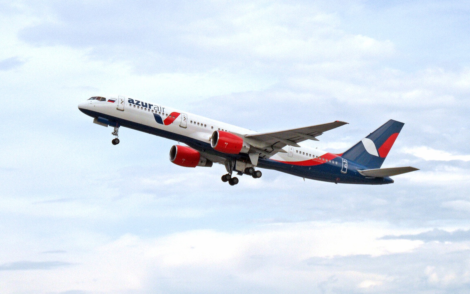 Wildberries на финишной прямой к покупке Azur Air